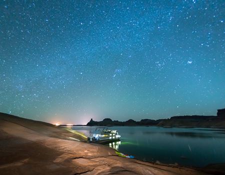 lake-powell-houseboating-scenic-starry-night.jpg