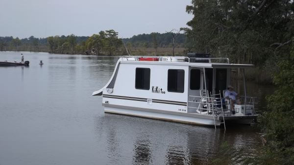 catamaran cruiser lil hobo